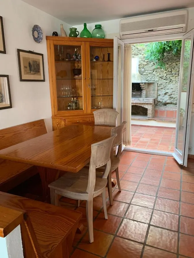Can Ramon Casa Con Garaje كاذاكيس